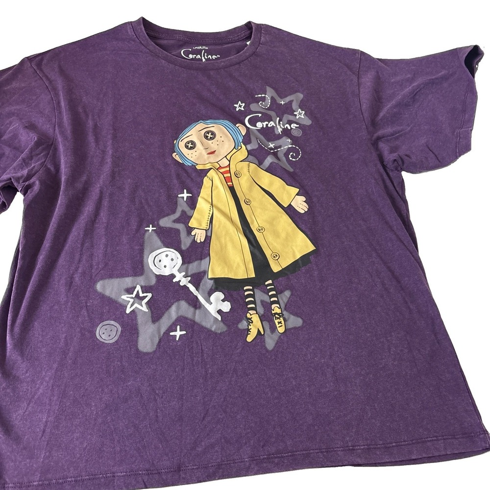 Coraline Purple T-shirt Tee Size L some things are not what they seem NWOT